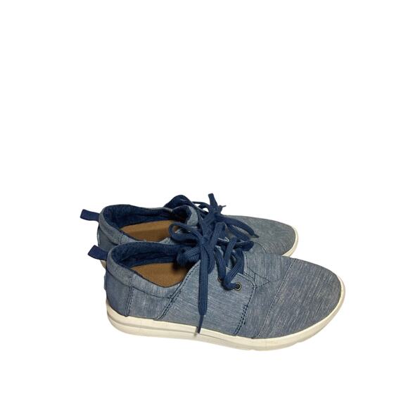 TOMS Blue Faux Denim Front Lace Sneakers Sz. 7 - Picture 1 of 6